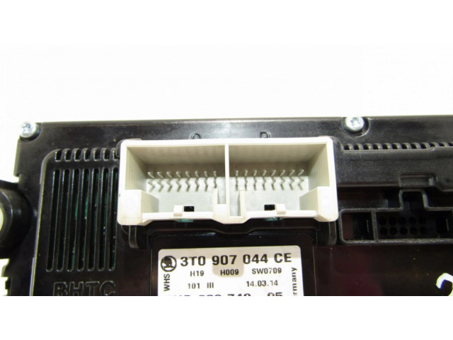 Блок управления климат-контролем 3T0907044CE   Skoda Yeti (5L)