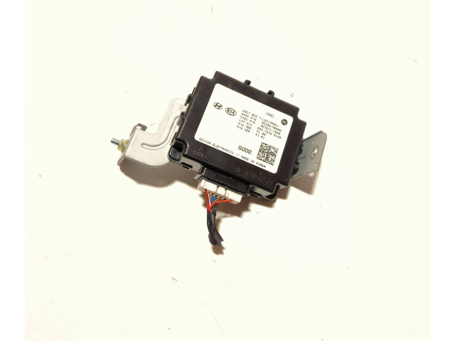 Блок управления 95300M6000, 4E78J11000   KIA Ceed