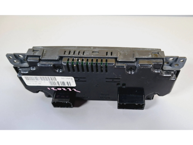 Блок управления климат-контролем P55037981AA, 0050901456065 Jeep Grand Cherokee (WK)