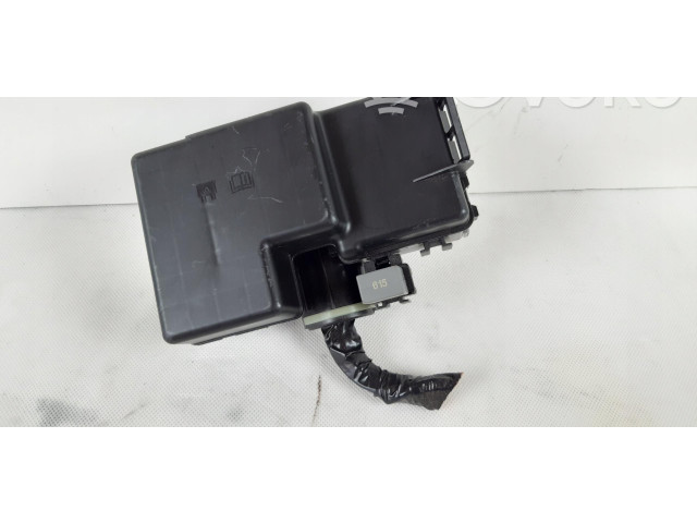 Блок предохранителей     Volvo XC90    