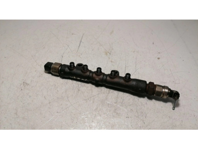 Топливная рампа 89458-60010   Toyota Corolla Verso E121 2.0 