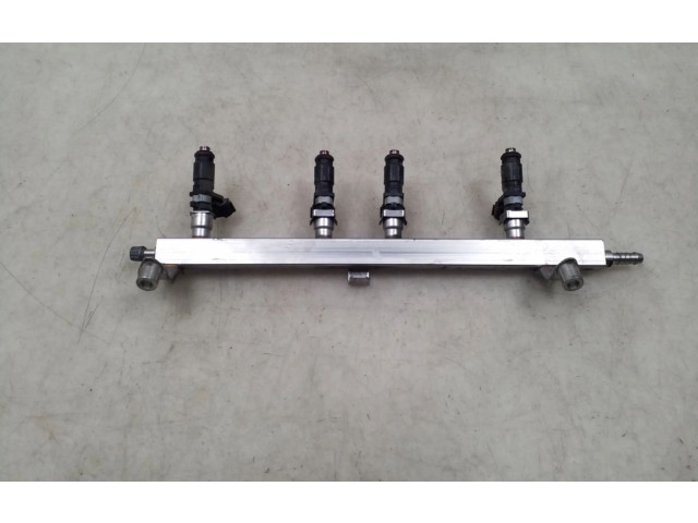 Топливная рампа Volkswagen Golf VI для двигателя BSE,BSF,CCSA,CMXA