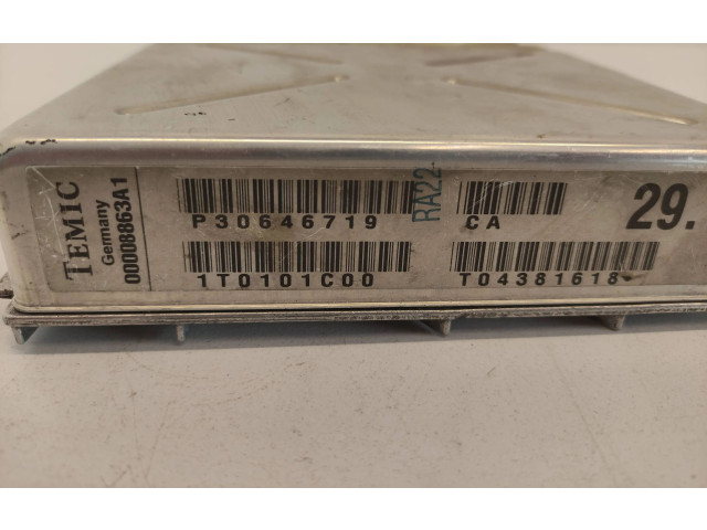 Блок управления двигателя 1T0101C00, T04381618 Volvo V70
