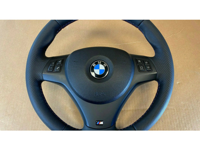 Руль BMW 1 E81 E87 2004-2011 года 32307839114