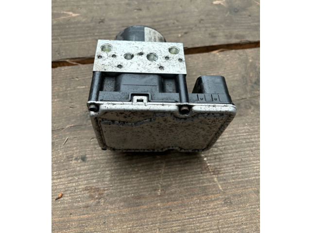 Блок АБС 6857643, 10021208514   BMW  X3 F25  2010 - 2017 года