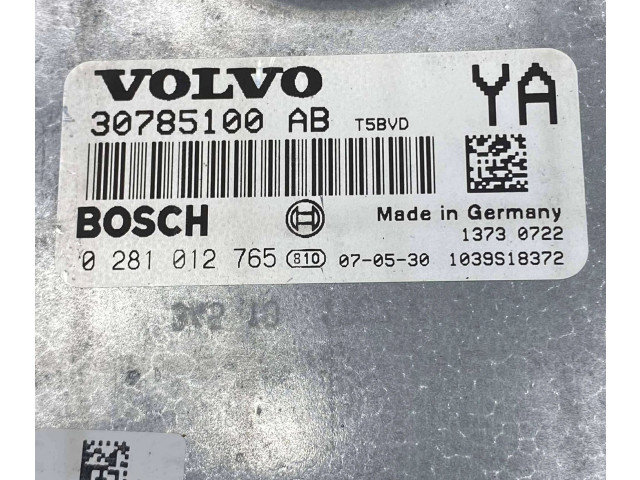 Блок управления двигателя 30785100, 1039S18372   Volvo V70