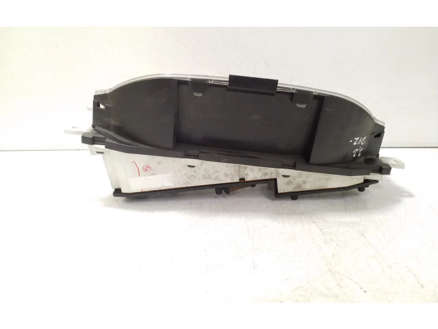 Панель приборов 8H70575   Nissan X-Trail T30       