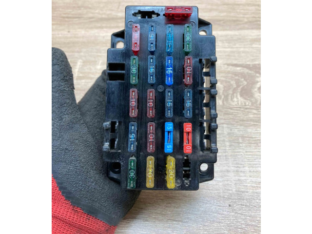 Pojistková skříňka 2K01W67040, 9709265087 Peugeot 607 2000