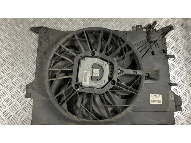 Вентилятор радиатора     30723105, 0130706822    Volvo S60 2.4