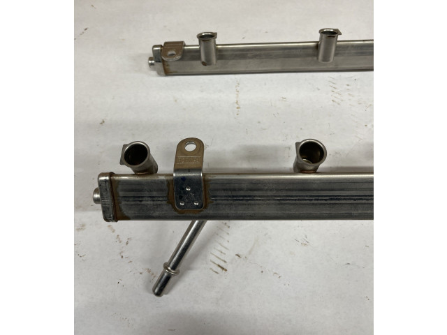 Топливная рампа BR3E9F797FA, BR3E9F797FA   Ford Mustang V  