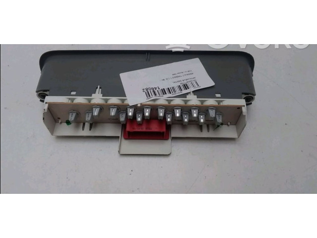 Turbodmychadlo Экран/ дисплей / маленький экран 8200060696 Renault Twingo I D7F_700