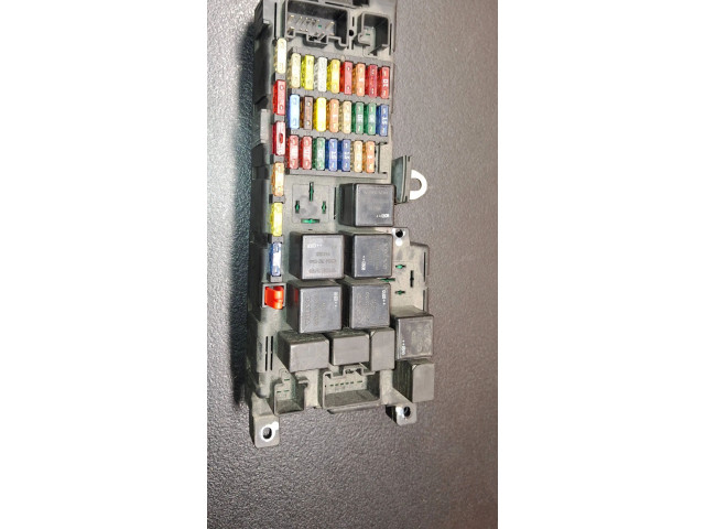 Блок предохранителей  518826003, 678449   Volvo XC90    