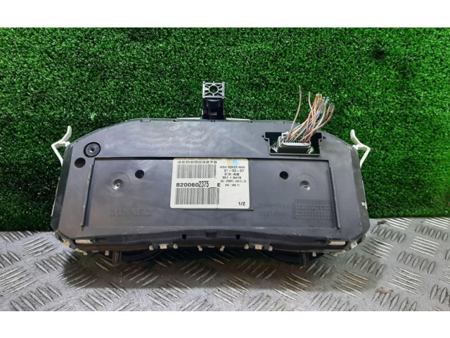 Přístrojová deska Renault Megane II 8200602375