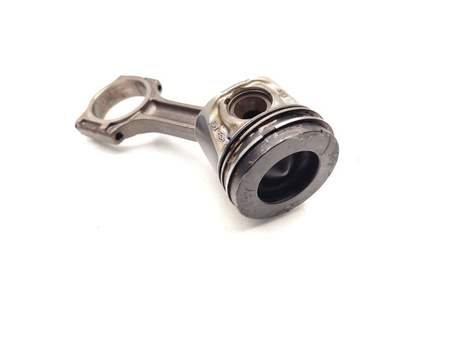 Píst M9R760 Nissan X-Trail T31 M9R760