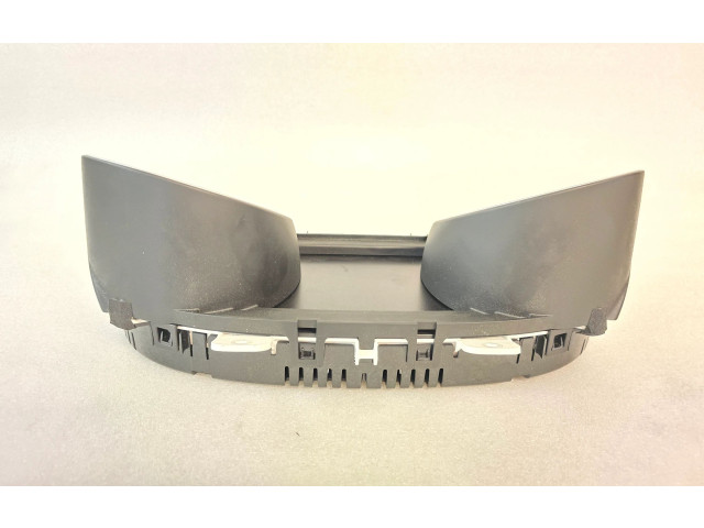 Přístrojová deska Maserati Levante 2018 5550102919