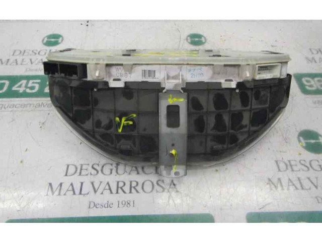 Přístrojová deska Mazda Premacy 2002