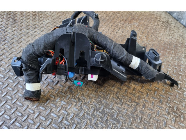 Блок предохранителей 4E0419091CL Audi A6 S6 C6 4F