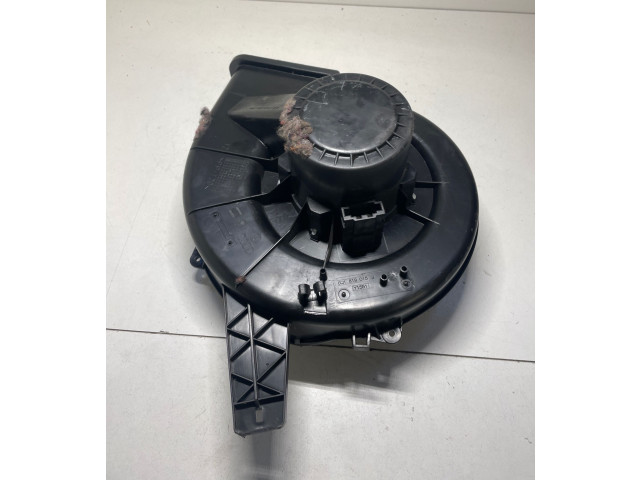 Вентилятор печки    6Q1819015J, Y1551   Skoda Fabia Mk2 (5J)