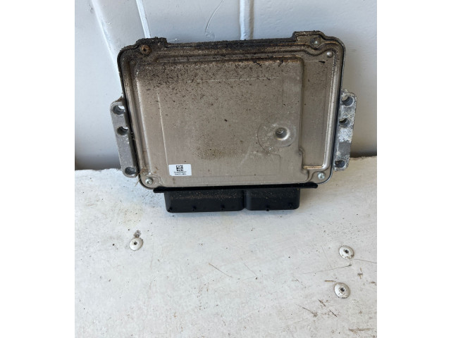 Блок управления двигателя 3911327405, 3911327405   Hyundai Sonata