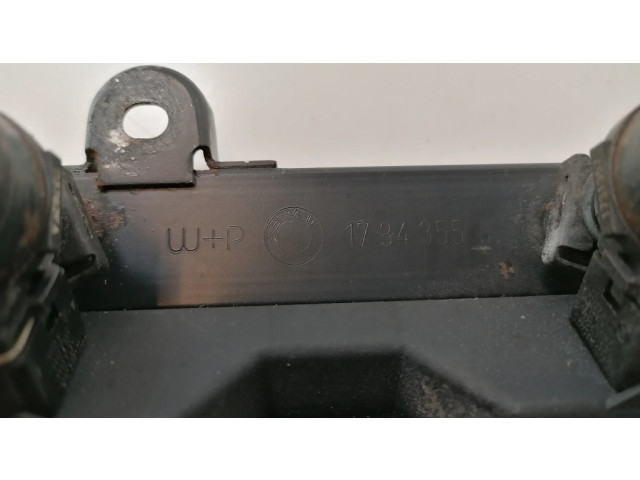 Vstřikovač 1731357, 1734355 BMW 3 E36 pro benzínový motor 1.8