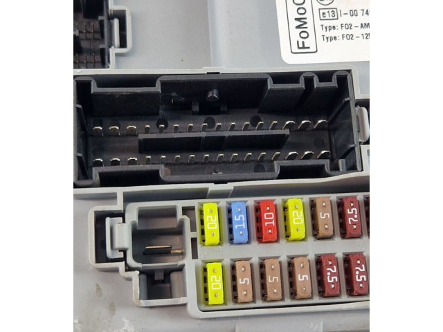 Блок предохранителей 00519749220   Ford Ka    