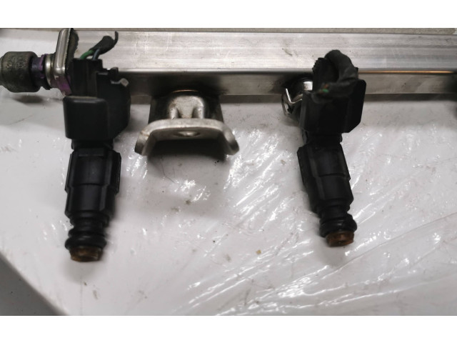 Vstřikovací lišta 4M5G9D280DA, 040519A Volvo S40