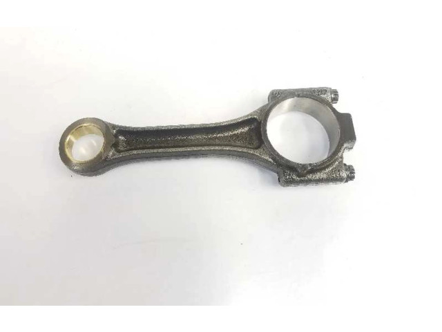 Шатун  03L105401A, 03L105401A    Volkswagen Golf VII  