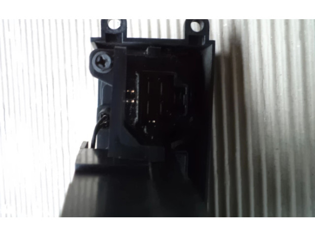 Блок управления климат-контролем    Ford Escort