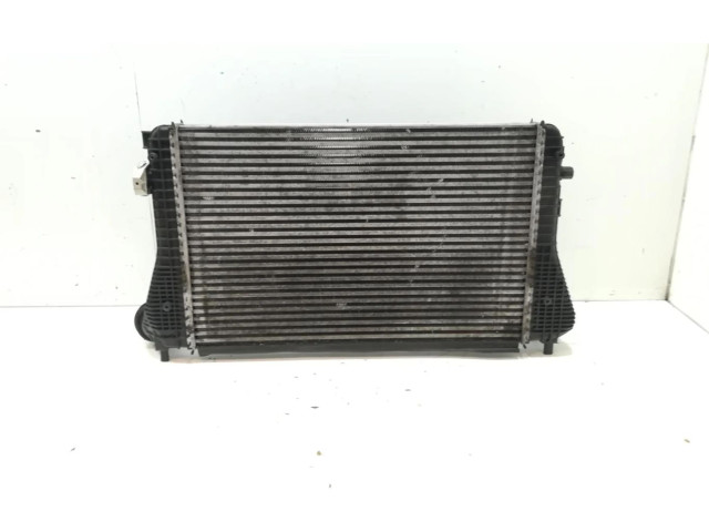 Интеркулер 1K0145803A Volkswagen Touran I