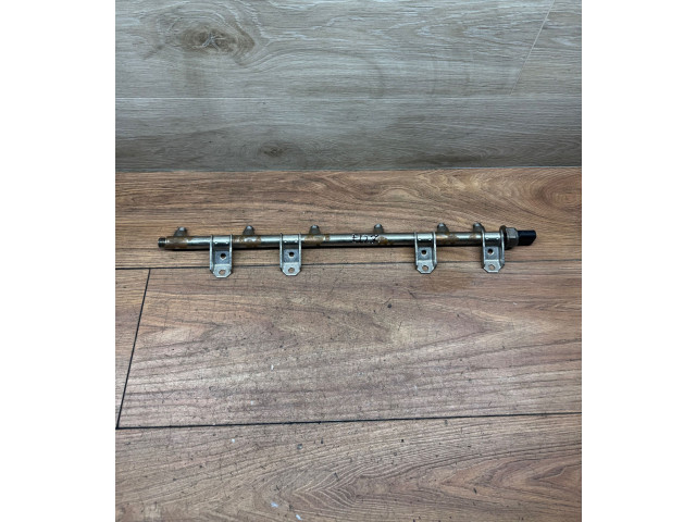 Топливная рампа 7535897 BMW 5 E60 E61