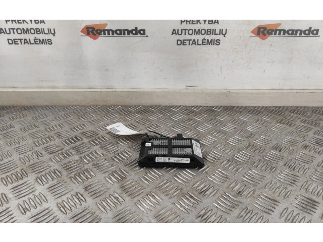 Модуль беспроводной зарядки 3V0035502, 3V0035502 Skoda Octavia Mk3 (5E)