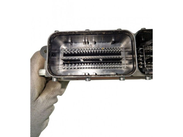 Блок управления двигателя 04l907309m, 0281030462   Volkswagen Touran III