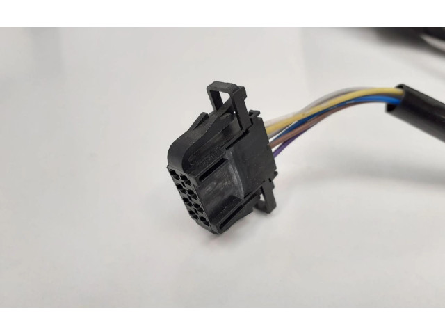 Зеркало электрическое        Skoda Fabia Mk3 (NJ)  2015 - 2021 года   