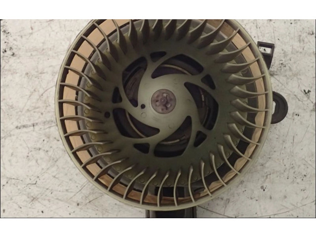 Вентилятор печки       Peugeot 306