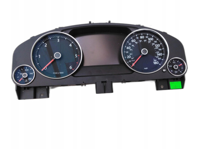 Přístrojová deska Volkswagen Touareg II 2010 7P6920980A