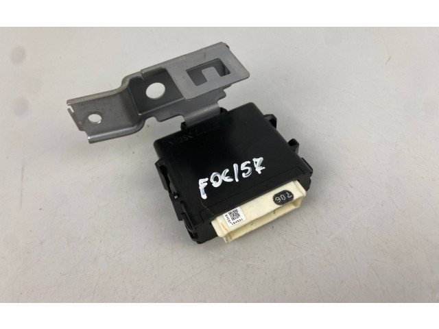 Блок управления 84967SA001 Subaru Forester SG