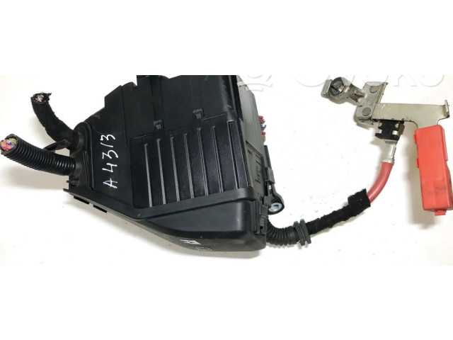 Блок предохранителей  6g9t14a076ma, 6g9t-14a076-ma   Volvo S80    