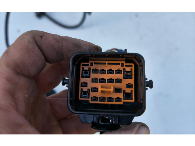 Блок предохранителей 91844J7061   KIA Ceed    