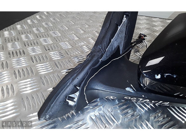 Зеркало электрическое        Skoda Octavia Mk4  2019 -  года   