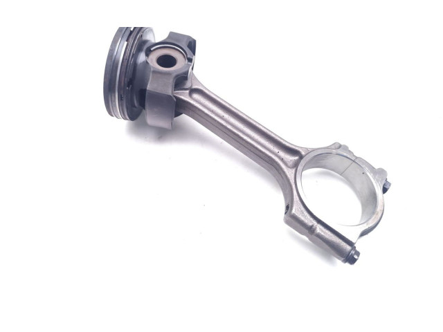 Поршень с шатуном YS23DDT YS23DDT Nissan Navara D23