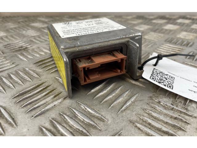 Блок подушек безопасности 357959656, 357959656   Volkswagen PASSAT B4