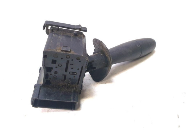 Включатель стеклоочистителей 8200070265   Renault Trafic II (X83)       