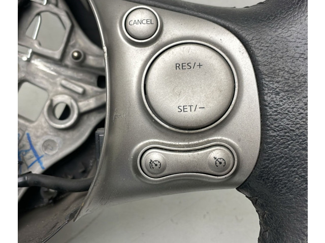 Volant Nissan Micra 2013