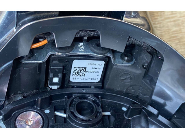 Руль Jaguar F-Pace 2016 - года MXR833F563D, 3114909NA004AG