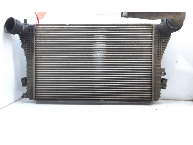 Интеркулер 1K0145803T Volkswagen Touran I