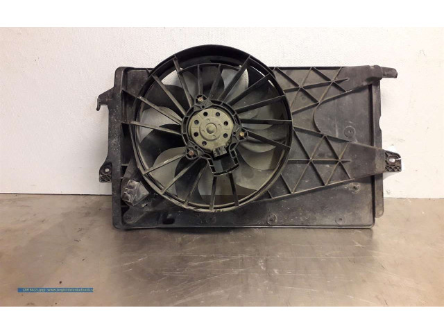 Вентилятор радиатора     52401025    Opel Meriva A 