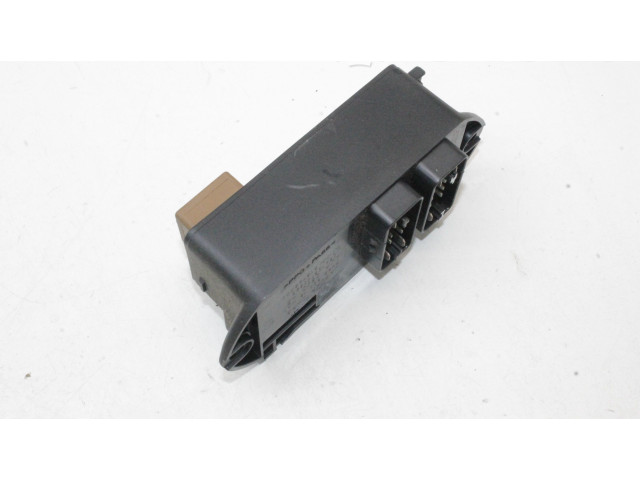 Блок предохранителей LJA2800AE Jaguar XK8 - XKR