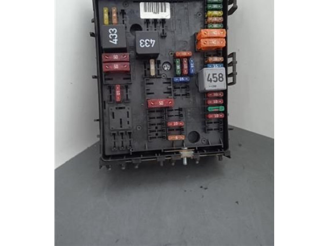 Блок предохранителей  1K0937124, 1K0937124   Audi A3 S3 8P    