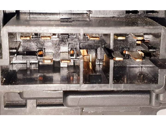 Ручка стеклоочистителей 96049597ZL Citroen Berlingo