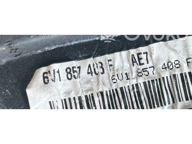 Зеркало электрическое        Skoda Fabia Mk3 (NJ)  2015 - 2021 года   